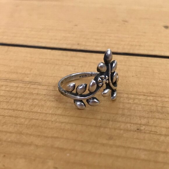 Flower Vine Pointed Silver Ring Vintage 90s 925 Sterling Size 6 - Picture 7 of 9